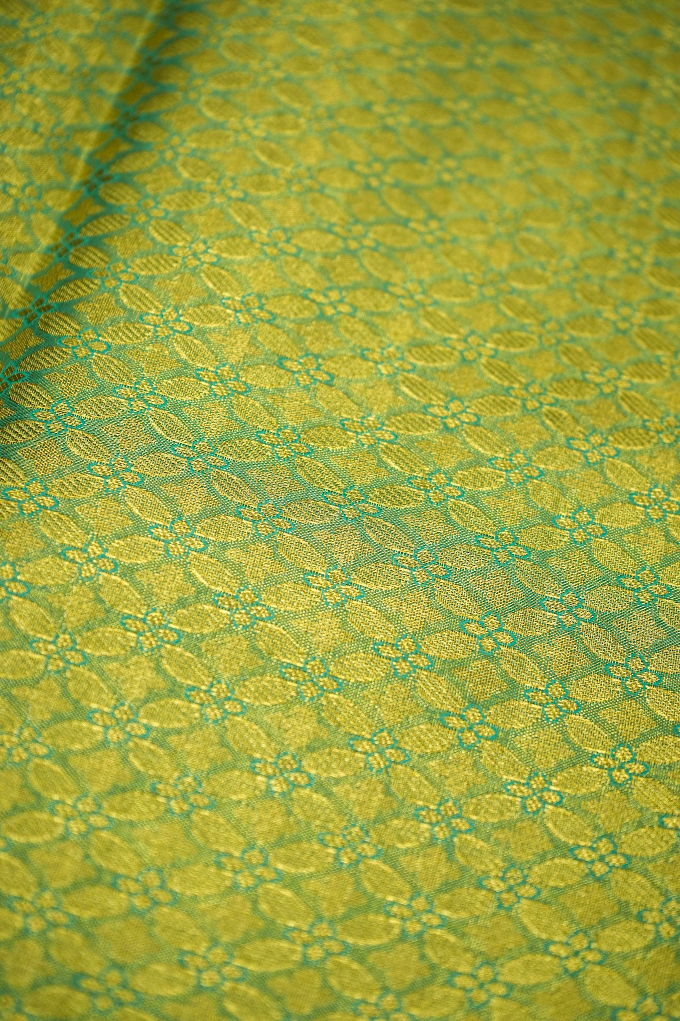 Semi Silk- Bottle Green